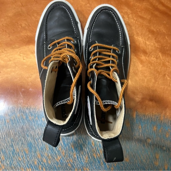 Converse Classic Hi Boots Moc Toe Black Leather High tops size 7 leather - Picture 12 of 14